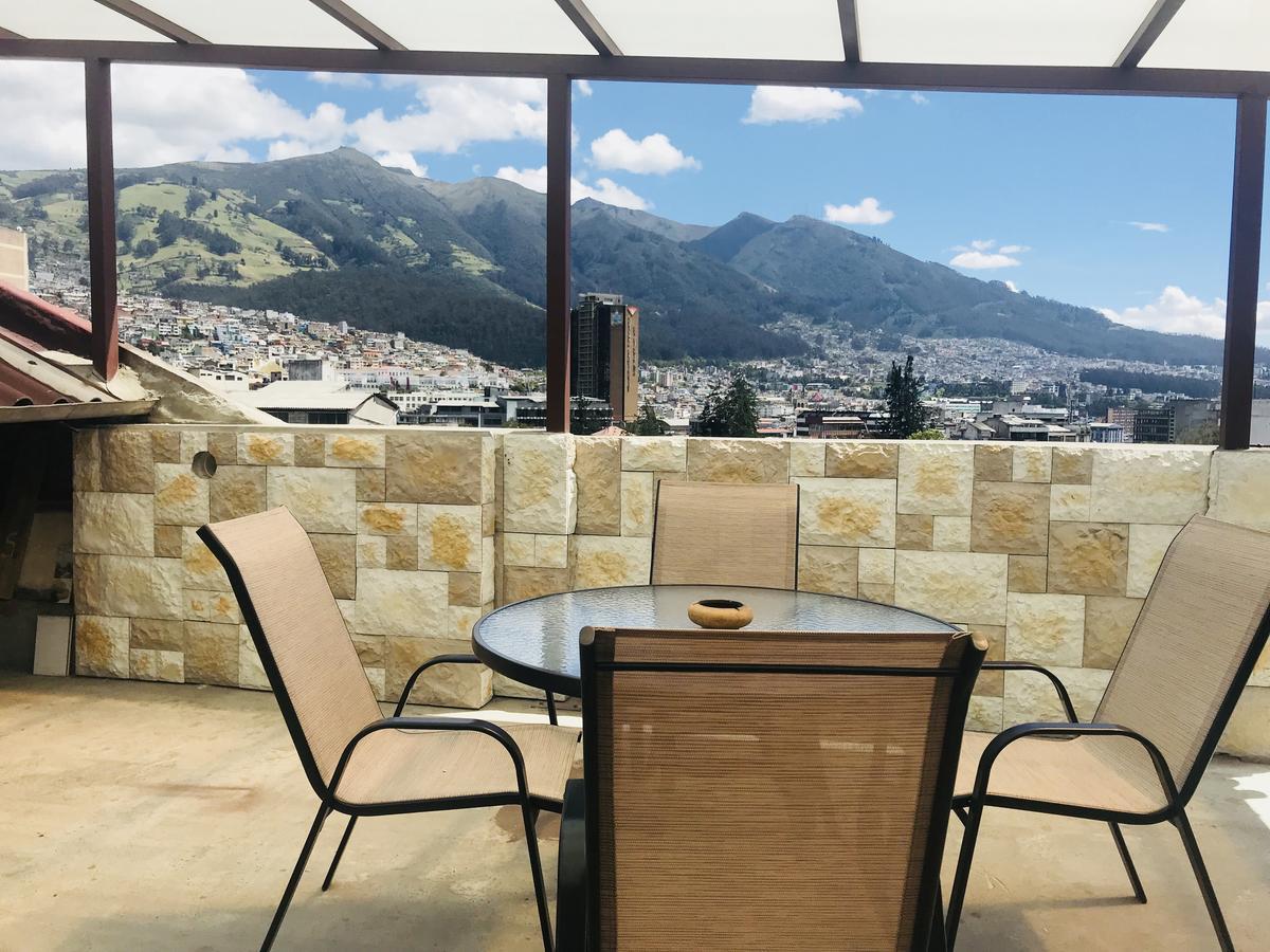 Hostel Revolution Quito Kültér fotó