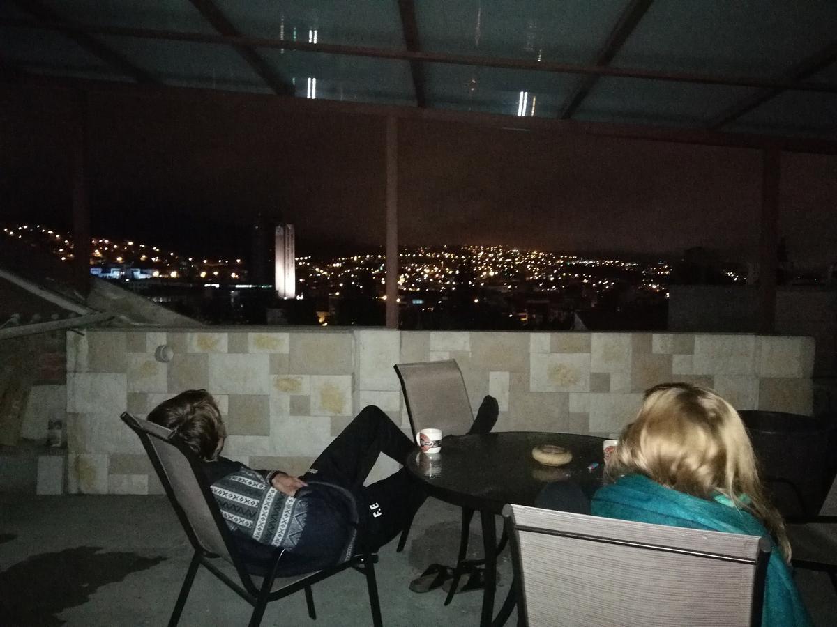 Hostel Revolution Quito Kültér fotó